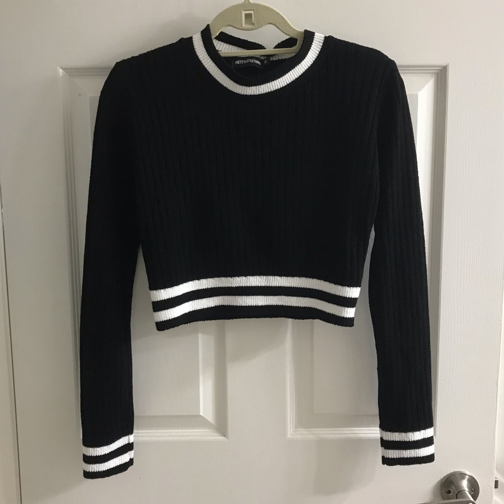 Crop sweater